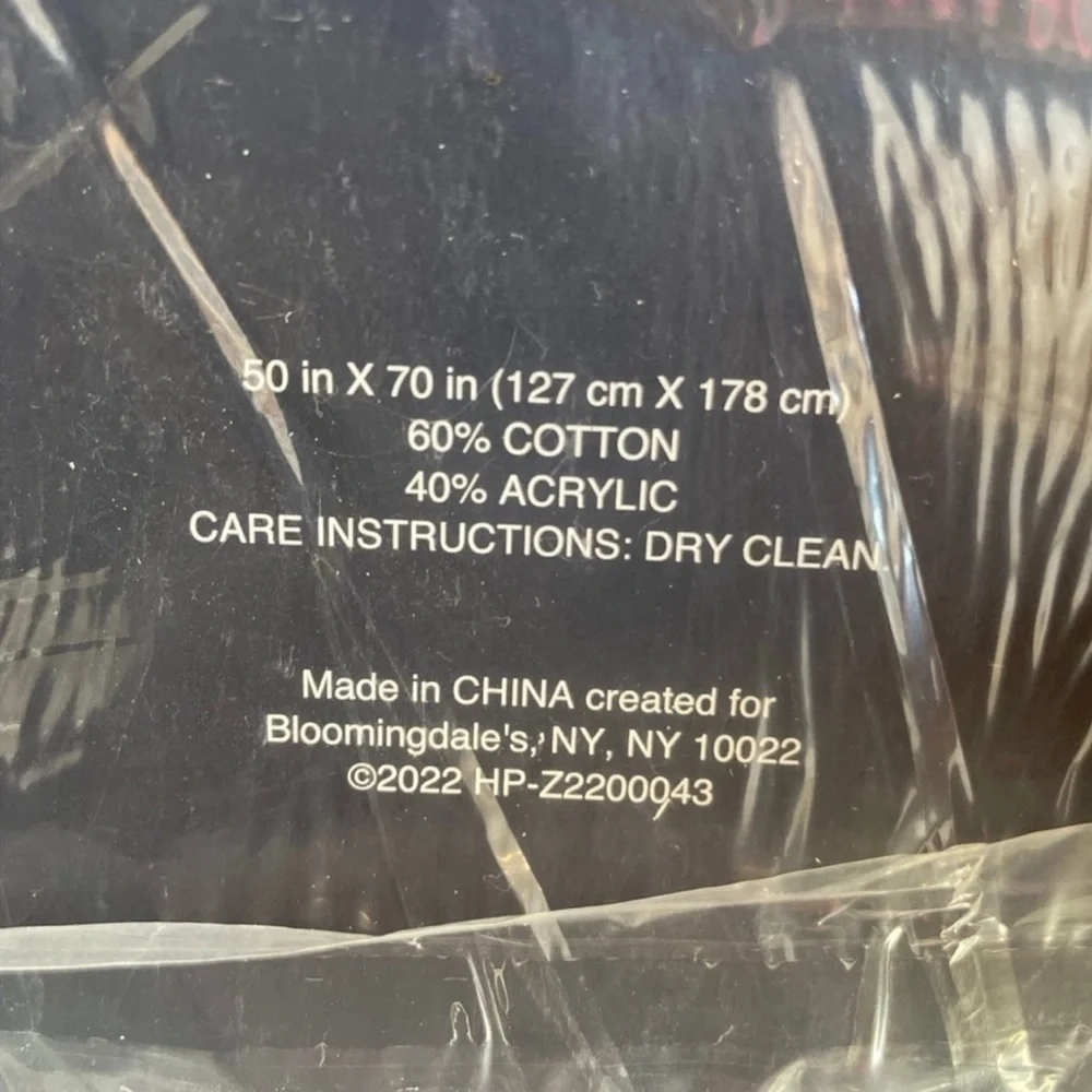 🤩🤩NWT Hudson Park Collection Leopard Knit Throw Blanket, Silver, 50x70 in